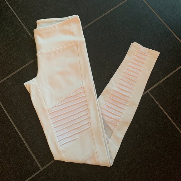 ALO Yoga White Mid-Rise Moto Leggings - Picture 5 of 12